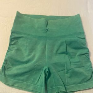 Lab joy, medium hot shorts